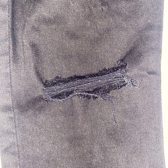 Black fashionnova skinny jeans - Picture 5 of 7